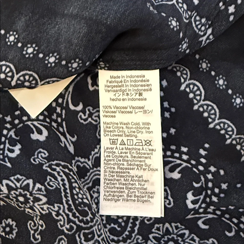 Madewell Black and Gray Button Down Shirt - Picture 9 of 9